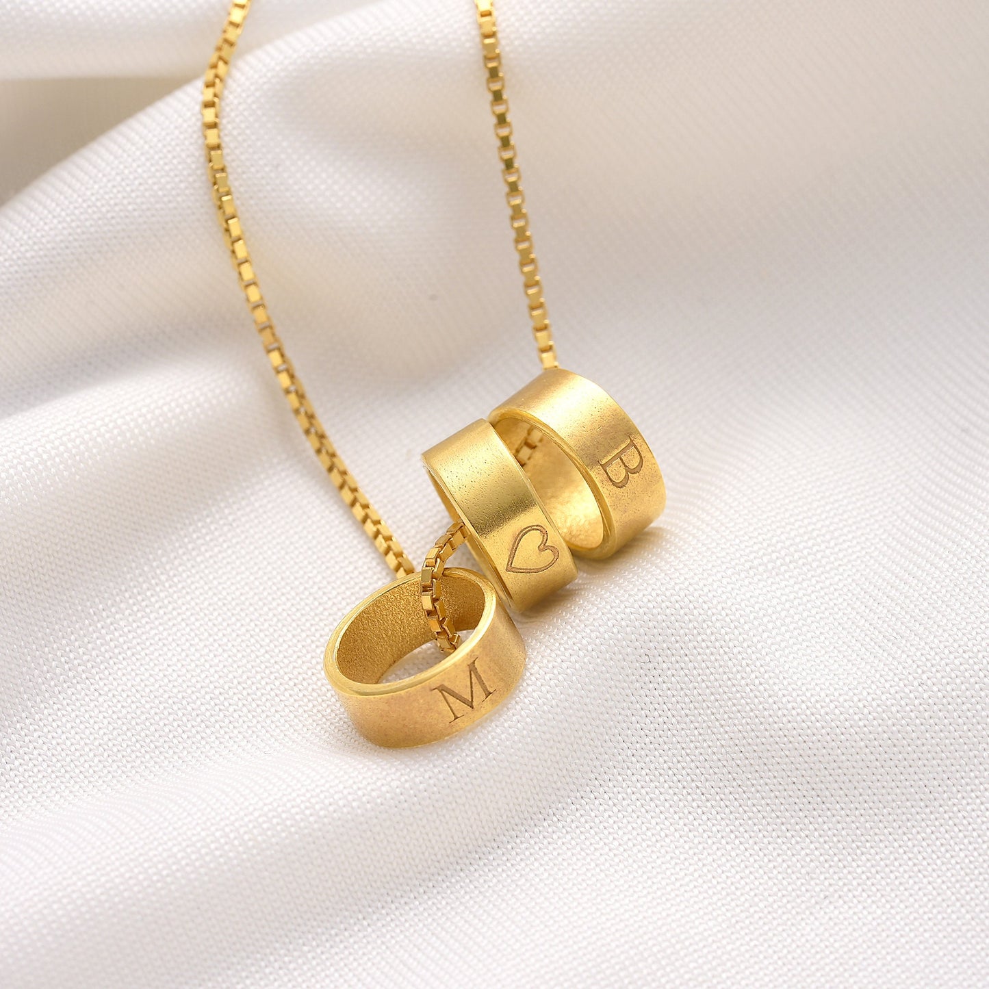 14K Gold Family Necklace • Personalized Gift • Linked Circle Necklace • Custom Children Name Rings • Gold Eternity Necklace • Mother Gift •