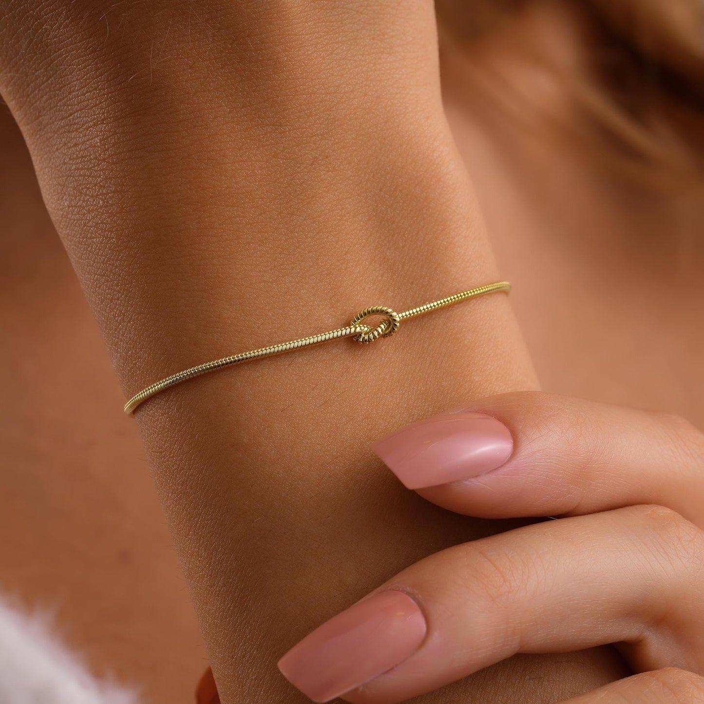 14k Gold filled Knot Bracelet with Snake Chain, Friendship Bracelet, Couples Bracelet, Mother Daughter Gift, Dainty Gold Bracelet