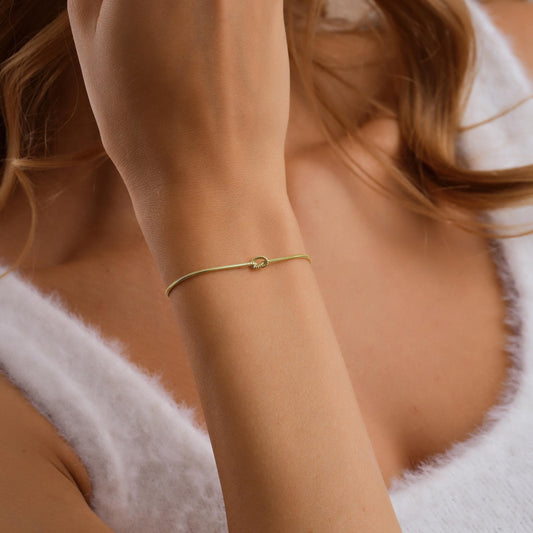 14k Gold Knot Bracelet with Snake Chain,Friendship Bracelet,Couples Bracelet, Mother Daughter Gift,Dainty Gold Bracelet,Maid of Honour Gifts