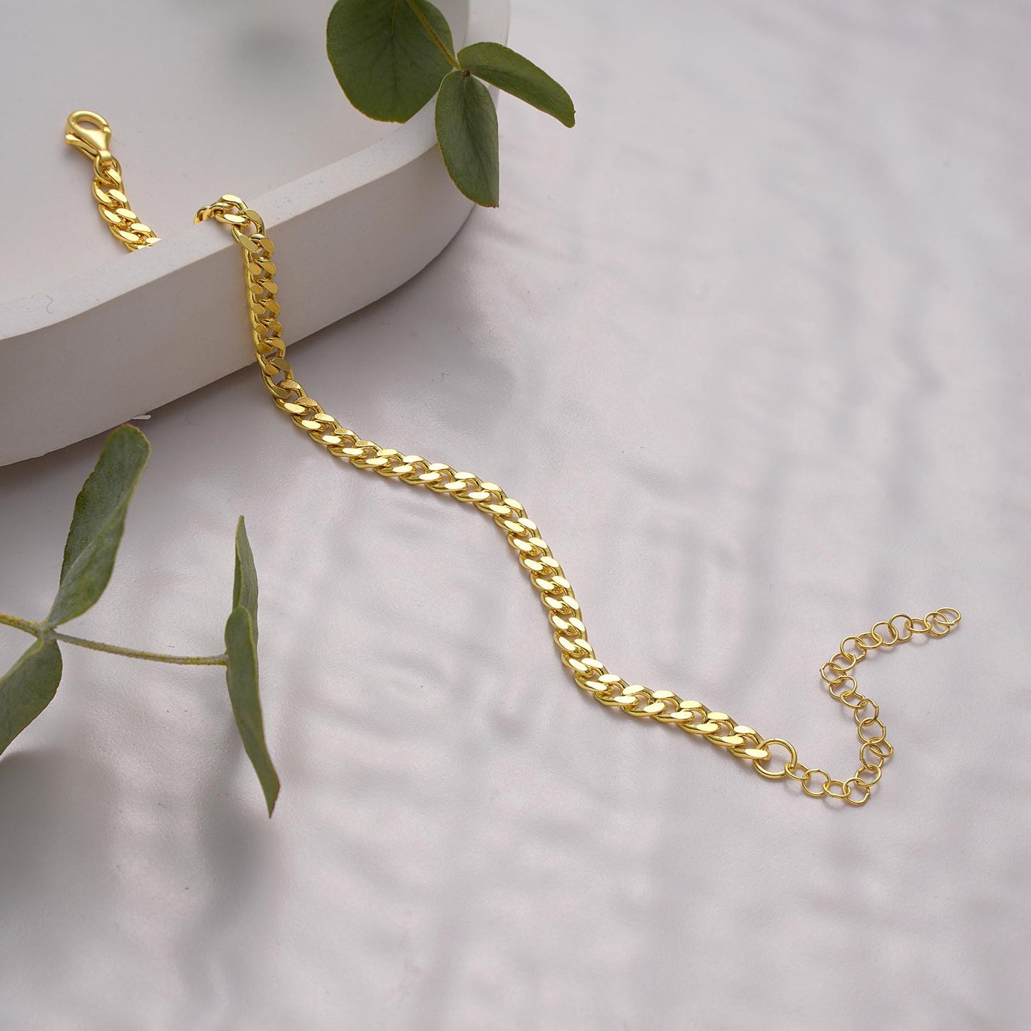 14K Gold Curb Chain Bracelet Minimalist,Dainty Curb Link Bracelet in Gold & Silver,Everyday Minimalist Jewelry,Gift for Her,valentines day