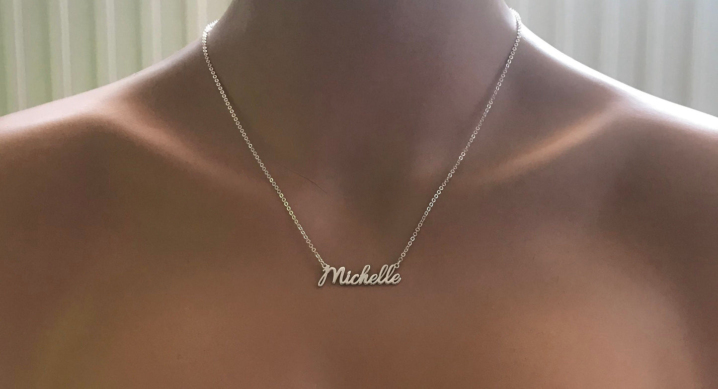 Name necklace • Gold Necklace • Mini Necklace • Bridesmaid Gift • Personalized Gifts • Tiny Name Necklace • Gift For Mom • Gift For Women